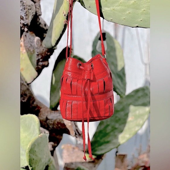 Day & Mood — Draw String Bucket Bag - Picture 1 of 6